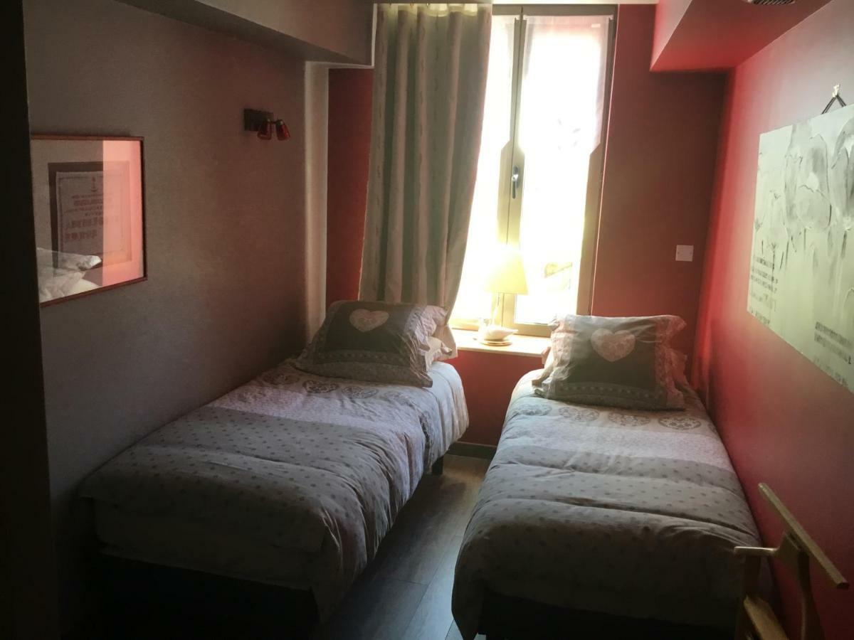 Aux Cornettes Apartment Beaune  Bagian luar foto